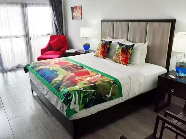 Survivor Samoa Beach Resort Falelatai Eksteriør bilde