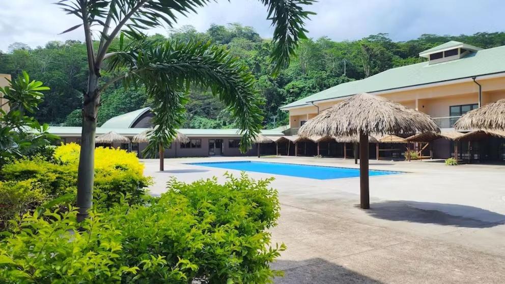 Survivor Samoa Beach Resort Falelatai Eksteriør bilde