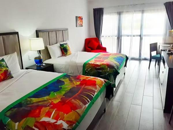 Survivor Samoa Beach Resort Falelatai Eksteriør bilde